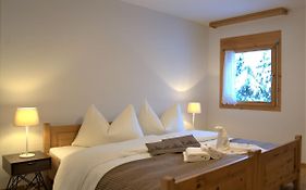 Apartment Chesa Ginellas By Interhome